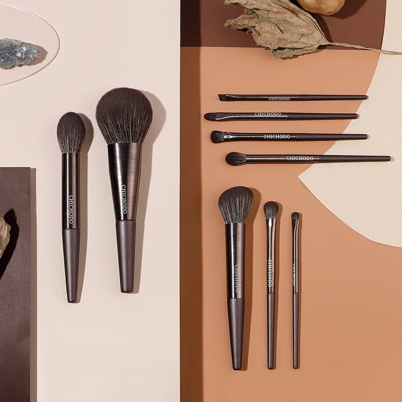 CHICHODO Mkeup Brush-Violet 9pcs Professional Make up Brushes Set-Powder Highlighter Eyebrow Eyeshadow Pens-Beginer Makeup Tools