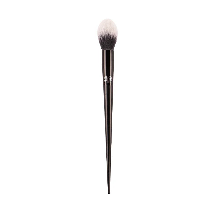 Makeup Brush 04 Highlight Brush Soft Fiber Hair Elegant Black Handle Brand Makeup Brushes for Woman