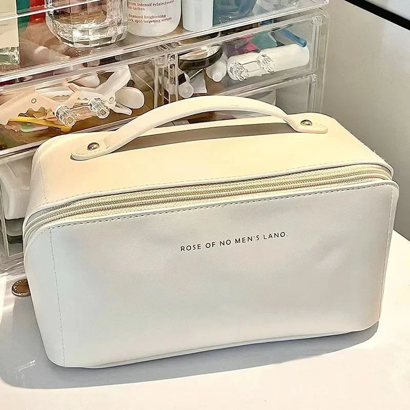 大容量メイクアップケース|旅行用多機能スマート収納バッグ