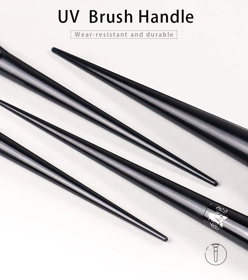 Makeup Brush 04 Highlight Brush Soft Fiber Hair Elegant Black Handle Brand Makeup Brushes for Woman