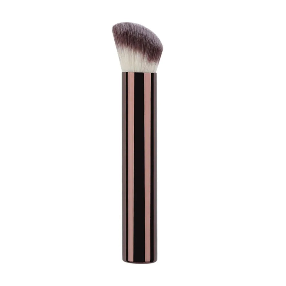 Seamless Finish Foundation Brush, Soft Fiber Hair, Fashionable Design, Single Makeup Brush for Flawless Application & Smooth Cov